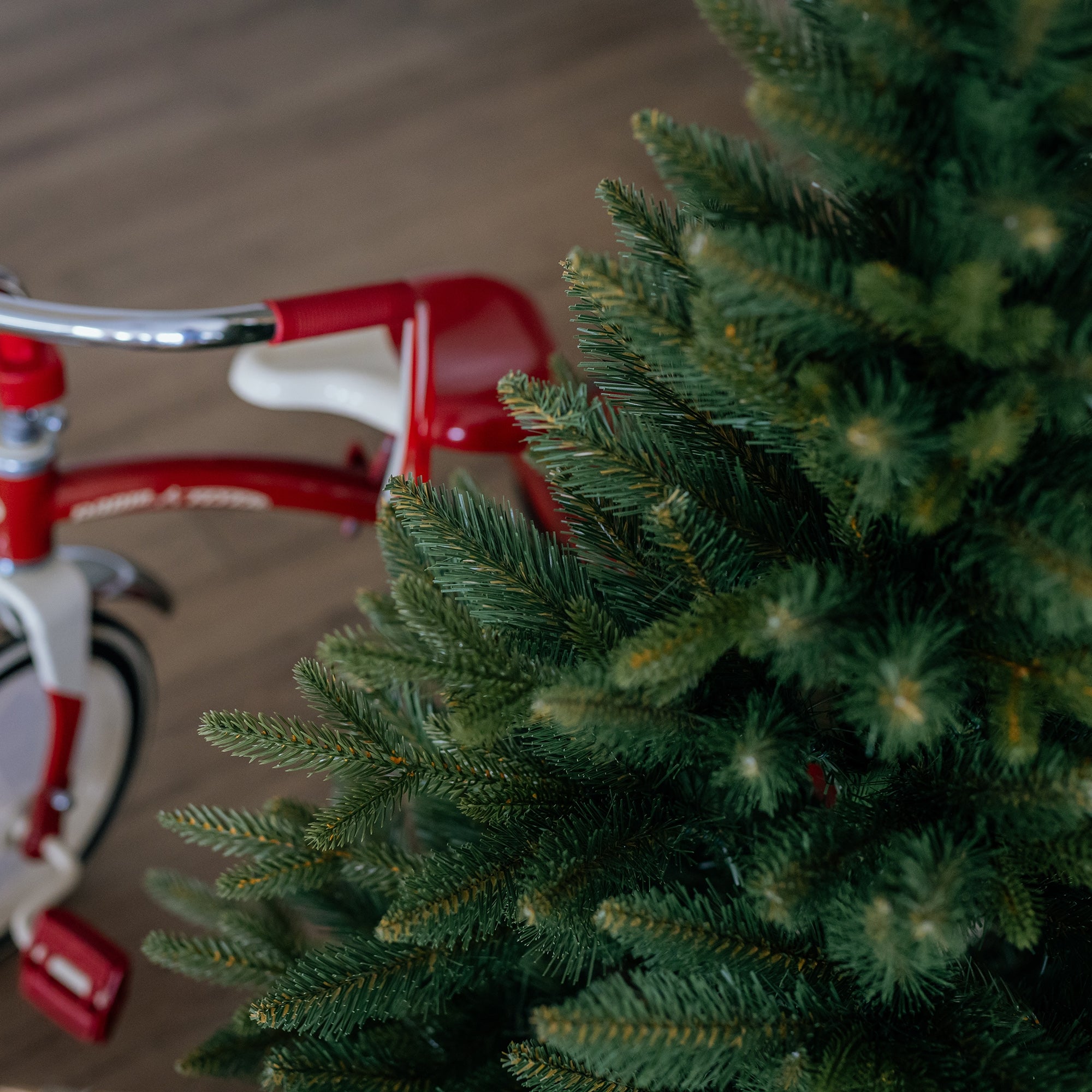 140 cm Premium klasės dirbtinė Kalėdų eglutė