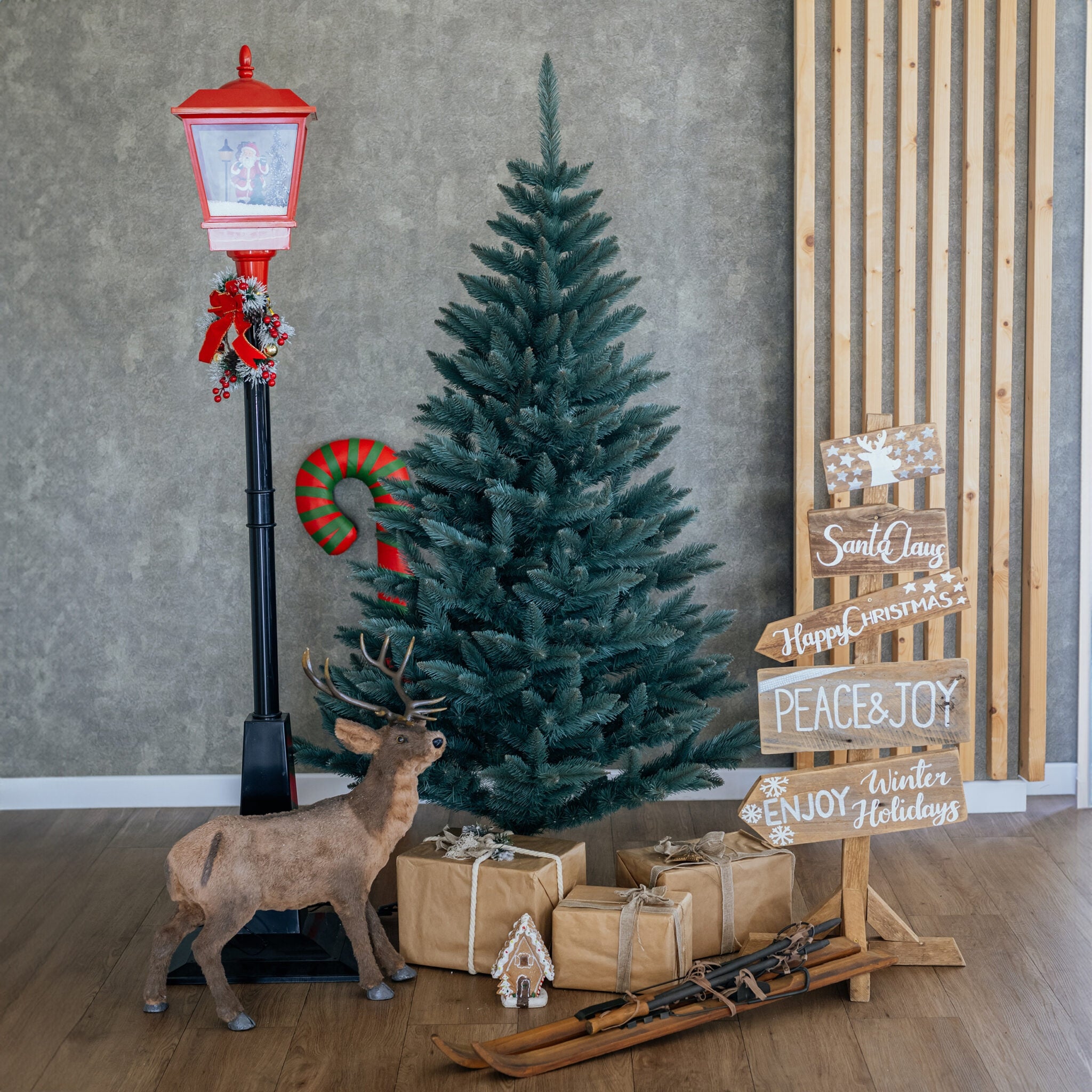 220 cm Dirbtinė Kalėdų eglutė Siberian Spruce